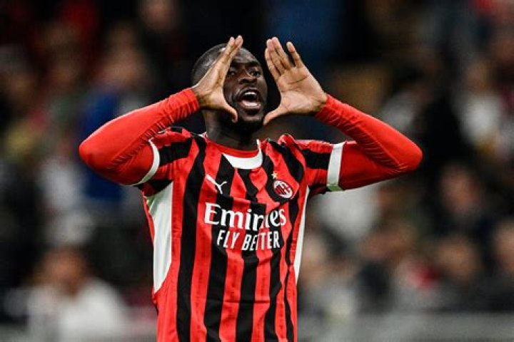 Histoire de l'enfance de Fikayo Tomori et faits biographiques inchangés