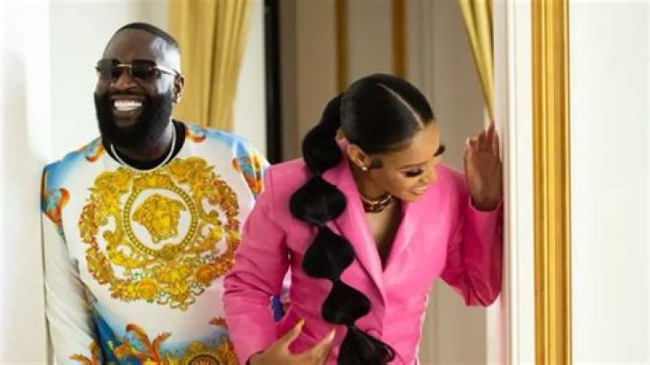 Meet Vena Excell Aka Pretty Vee!