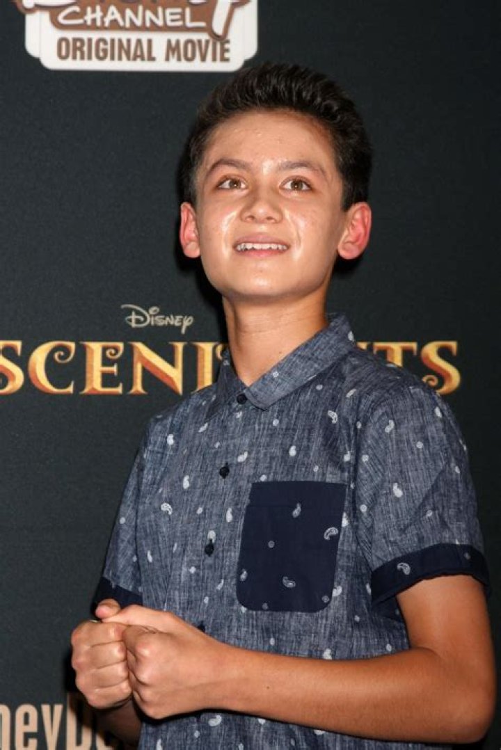 TENZING NORGAY TRAINOR, DOVE CAMERON – Celeb Secrets